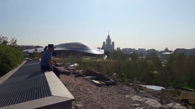 Москва. Парк Зарядье.08.2018 смотреть онлайн