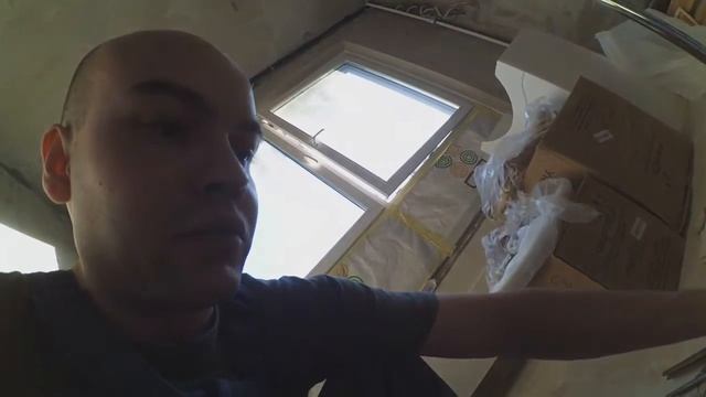 День 24. Неудачная установка полотенцесушителя. Плохая покупка. смотреть онлайн