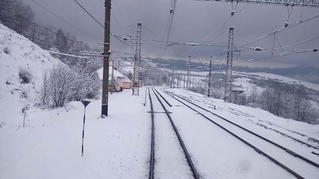 УКРАИНСКИЕ ГОРЫ КАРПАТЫ ГЛАЗАМИ МАШИНИСТА смотреть онлайн