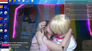 ТРЕШ! Два мужика (омежка Бабкин и священник Таджик) сосутся на СТРИМЕ! 18+