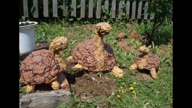 Потешные дачные поделки из монтажной пены