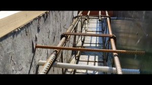 Строительство свайно-ростверкового фундамента под кирпичный комбинированный дом