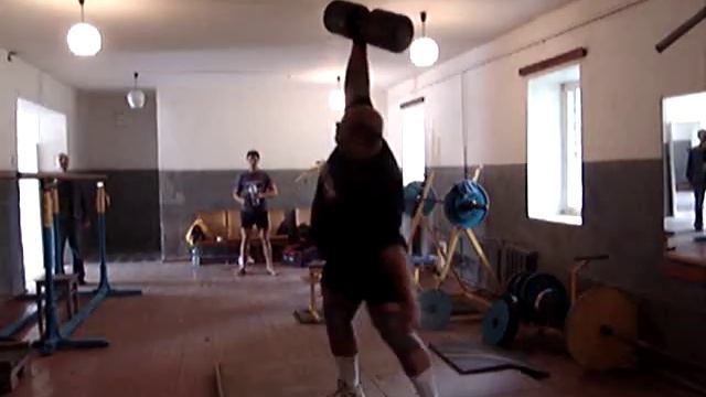 Александр Пеканов,гантель 111 кг,подготовка к MINSK OPEN CUP - 2014. смотреть онлайн