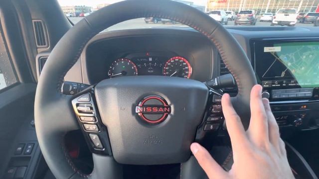 2023 Nissan Frontier Pro 4X Crew Cab смотреть онлайн