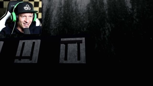 Can we ESCAPE from the ISOLATOR in Roblox?! смотреть онлайн