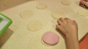 Колбаса в тесте ★ видео рецепт