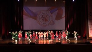 Образцово-художественного ансамбля «Веснушки» Калмыцкий танец "Шарка-Барка"