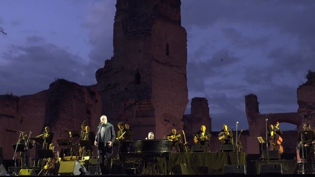 Paolo Conte - Live In Caracalla - 50 Years of Azzurro смотреть онлайн