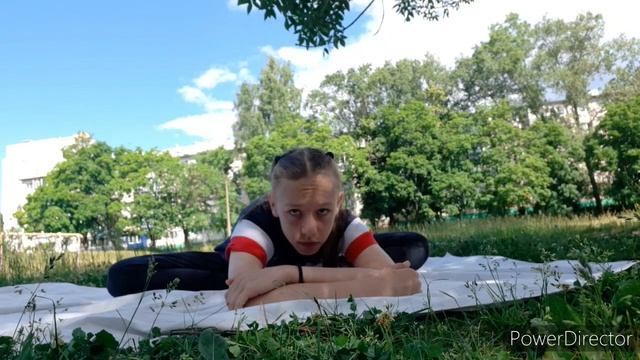 2 ДЕНЬ ЭКСПЕРИМЕНТА! Растяжка на шпагаты :) смотреть онлайн