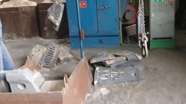 Литейный цех. Дробемётная камера