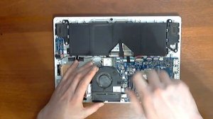 ? Acer Aspire V3-371-39DL | РАЗБОРКА / ЗАМЕНА ТЕРМОПАСТЫ | DISASSEMBLY / CLEANING