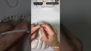 Простая шапка резинкой 3х3 от Вязайнера)