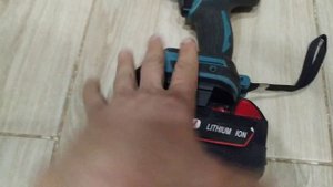 Переходник с аккумулятора Milwaukee на аккумулятор Makita.