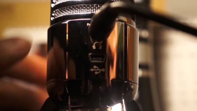 BEST BUDGET STUDIO QUALITY USB MIC? Samson Meteor Mic (Demo+Unboxing+Review) смотреть онлайн