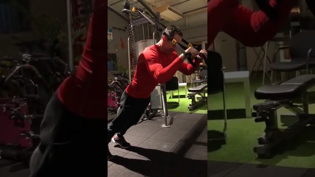TRX  triceps