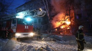 Мощнейший взрыв газа в Новосибирске. Снесло целый подъезд жилого дома