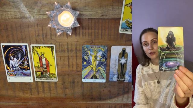 "МАГ" В ТАРО: символика, значения, сравнение магов из разных колод.