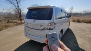 TOYOTA VELLFIRE