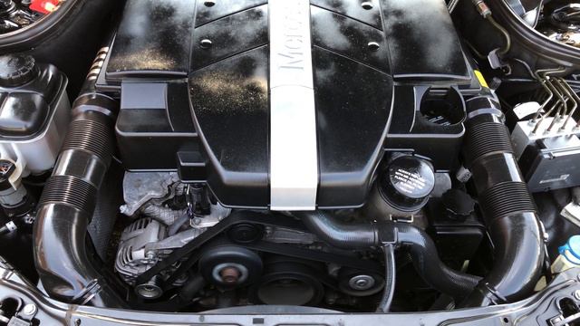 2005 Mercedes CLK Engine Running смотреть онлайн
