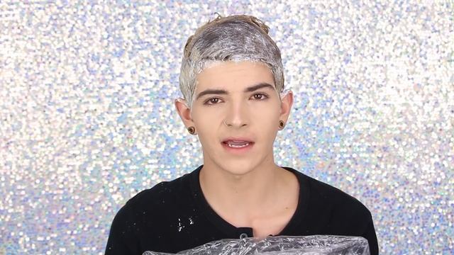 HOW TO DIY: DARK TO PLATINUM / WHITE HAIR BLEACH TUTORIAL смотреть онлайн