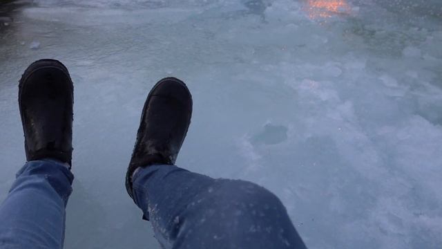 2020 COVID Kayak 1 смотреть онлайн