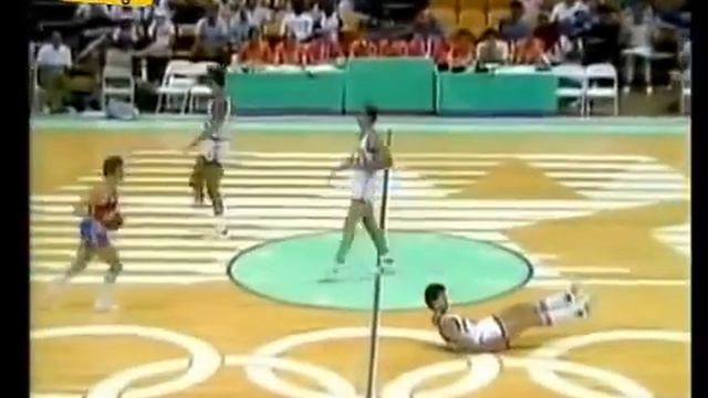 EL BAUL DE LOS RECUERDOS;TAPONAZO DE ROMAY A PETROVIC , SEMIS EN LOS ANGELES 84!! смотреть онлайн
