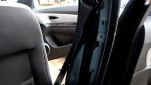 Избавляемся от дребезжания в салоне Шевроле Круз