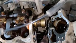 Matiz затроил. Заклинил рокер.