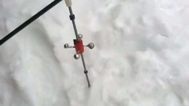 самодельный простой сигнализатор поклевок смотреть онлайн