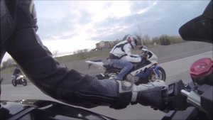 2012 Kawasaki ZX10R vs 2010 BMW S1000RR