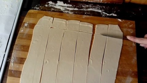 Пельмешки/Быстрый способ лепки пельменей/Пельмешки ушки.