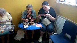 Старейшие хранительницы мастерства - кружевницы из Брюгге, Бельгия