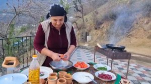 Новогодний салат и яичницу с помидорами Азербайджанская Кухня Деревенская Кухня  Рецепты