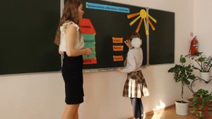 Медиавизитка для конкурса "Учитель года" 2023 в номинации "Педагогический дебют" Шкиря О.А.