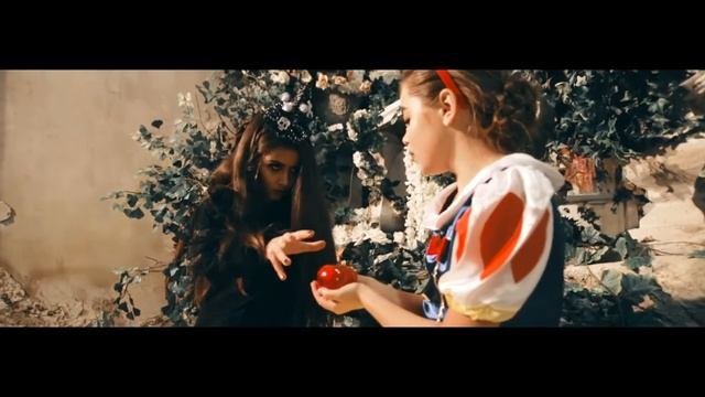 Белоснежка и Подружки