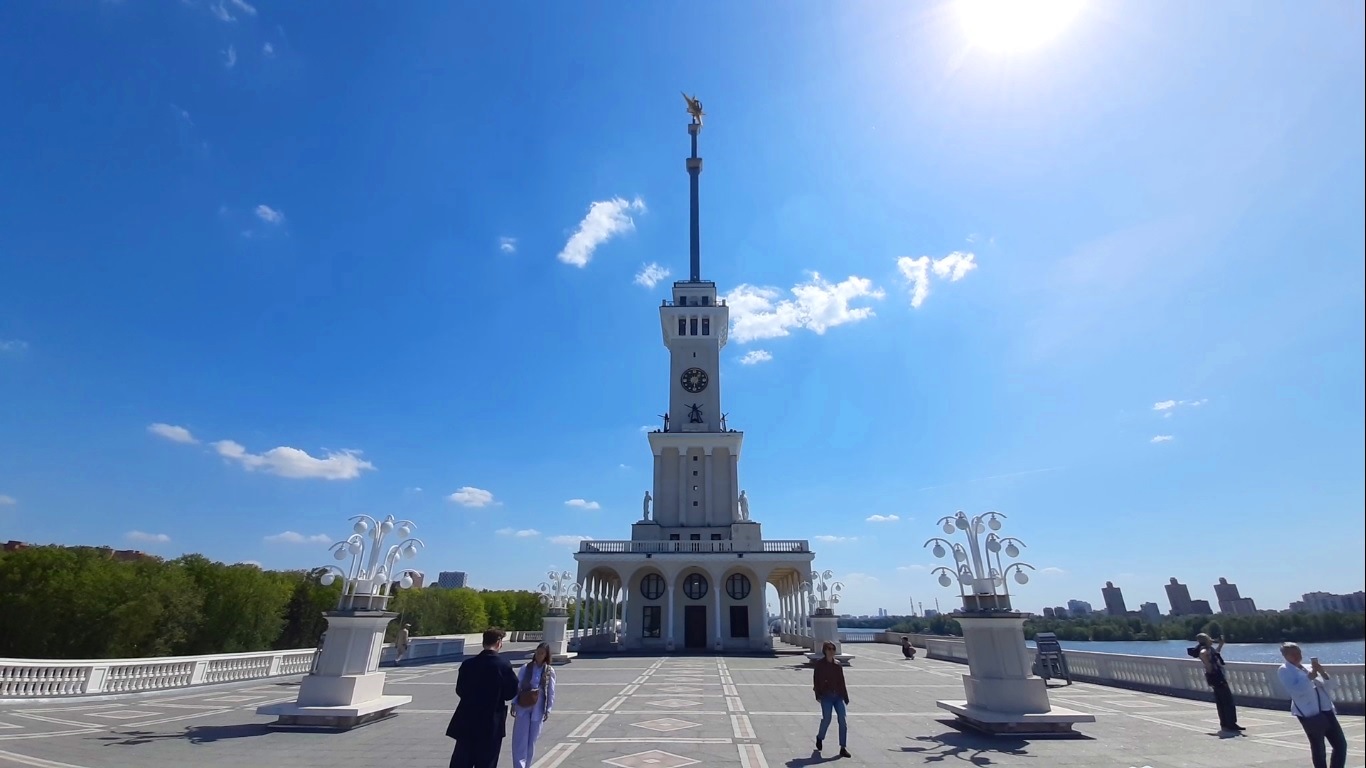 вид с крыши северного речного вокзала