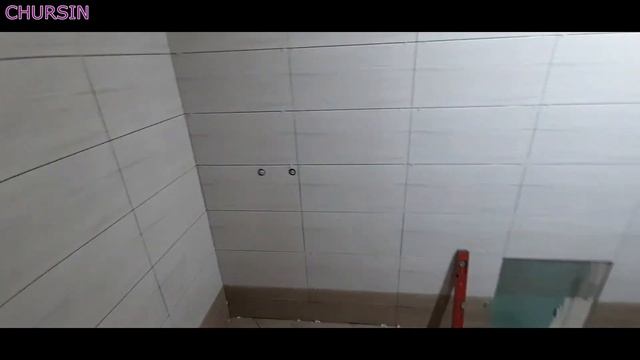 Кафель. Санузел с душевой кабиной в частном доме. смотреть онлайн