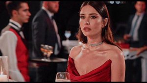 Зрителям очень понравился новый сериал Озге Гюрель!