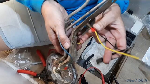 1989 Toyota 3.0 Dolphin RV installing a new fuel pump.How I Did It