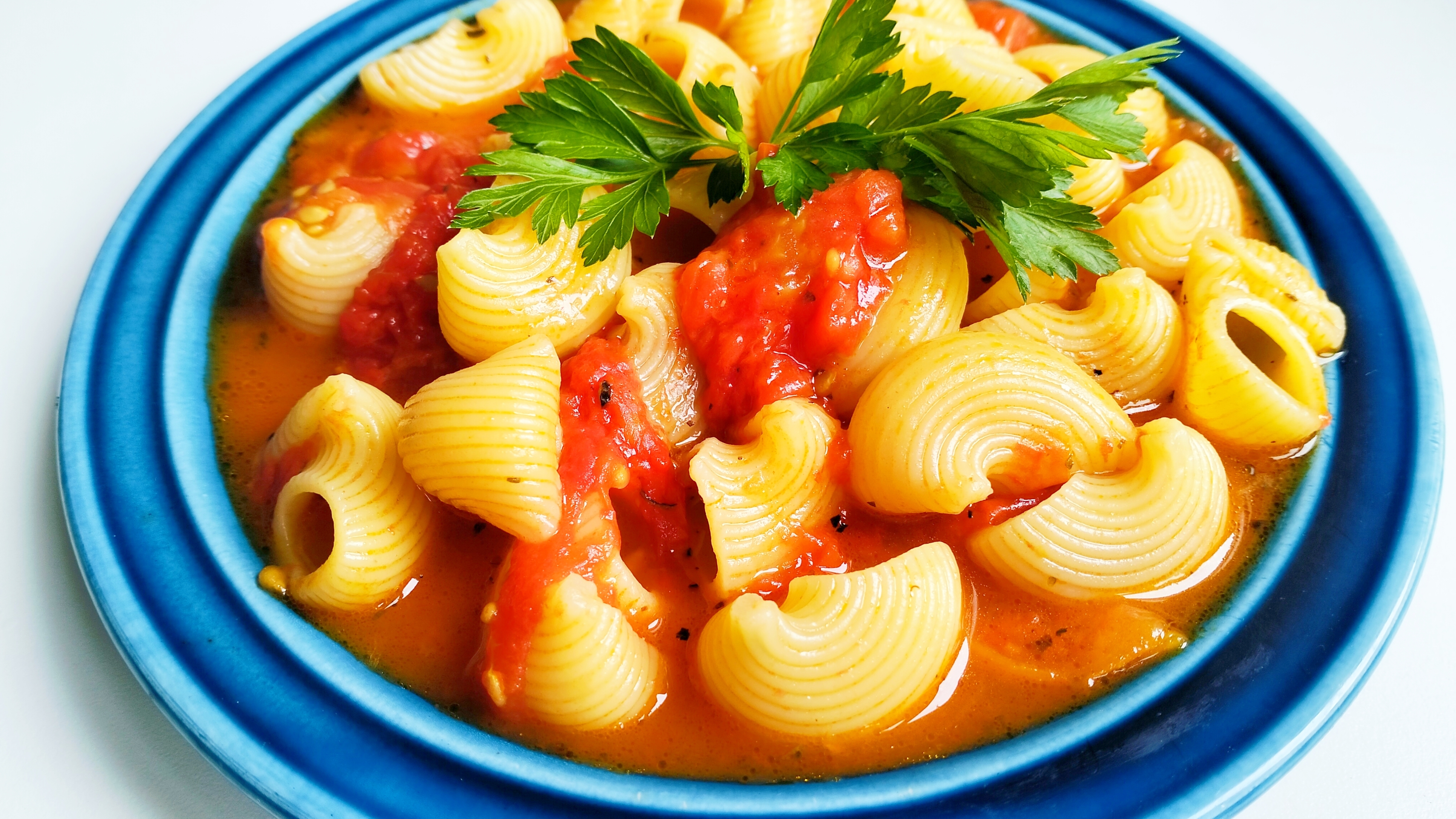 🍅🍝🌿Сочные макароны в соусе из спелых помидоров💯 Макароны без варки все в одной сковороде🌿