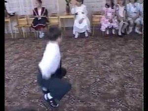 Танцуй, пока молодой, мальчик!