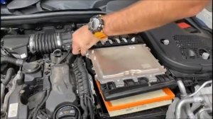 Mercedes Air Filter replacement (W205/W212/W238 OM654 220d)