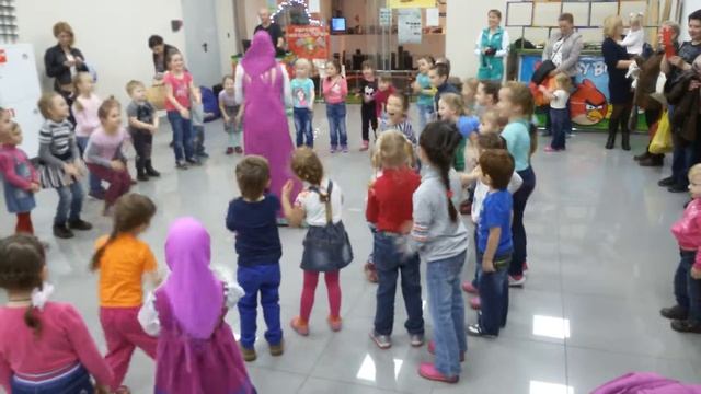 Детский праздник. Сенная площадь. смотреть онлайн