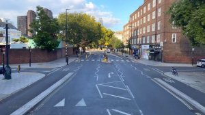 Travel via double-decker bus on London's busy roads from Streatham to Euston - London Bus Route 59