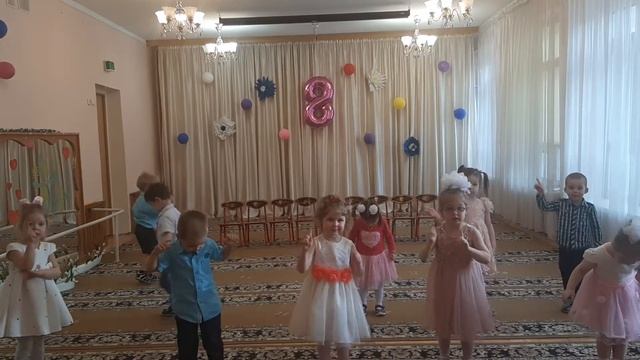 танец 