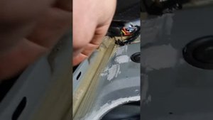Вода на пассажирском сиденье фольксваген поло.