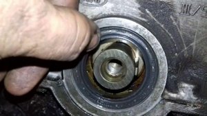 Ford Explorer замена переднего сальника коленвала без снятия радиаторов. #АлексейЗахаров