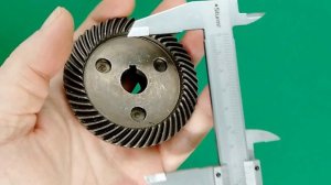 Пара зубчатая УШМ Кратон AMG 2300J