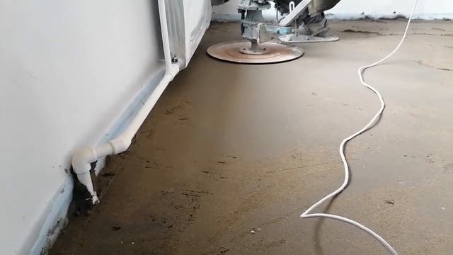 Сделали полусухую стяжку в квартире. смотреть онлайн