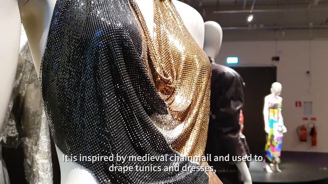 Guided tour: Gianni Versace Retrospective exhibition смотреть онлайн